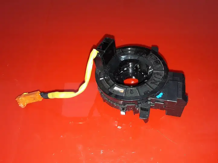 Toyota Auris 150 (2006 - 2012) X35R994347 Контактное кольцо SRS — фото 1