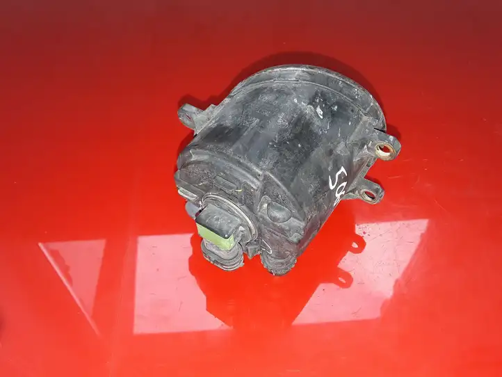 Toyota Auris 150 (2006 - 2012) 812200D041 Передняя противотуманная фара — фото 2