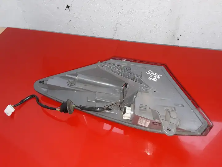Honda Civic IX (2011 - 2017) 3350ATV0E002 Задний фонарь в кузове — фото 3