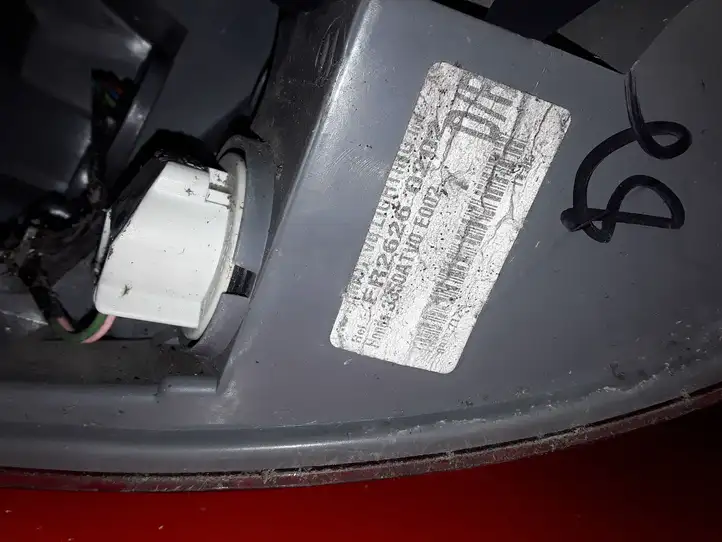 Honda Civic IX (2011 - 2017) 3350ATV0E002 Задний фонарь в кузове — фото 4