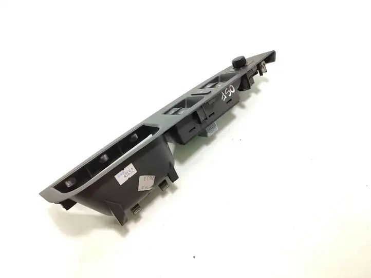 Volkswagen Golf V (2003 - 2009) 1K4959857B Блок кнопок стеклоподъемников — фото 3