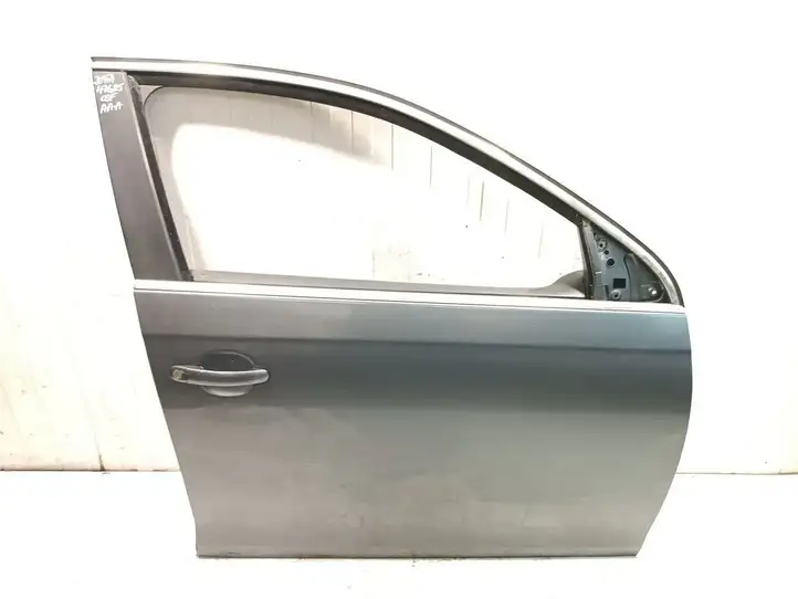 Volkswagen Jetta V (2005 - 2010) Дверь — фото 1