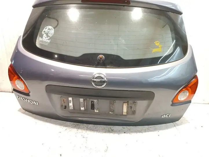 Nissan Qashqai (2006 - 2010) Крышка багажника — фото 5