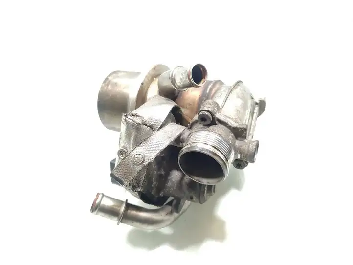 Audi A3/S3 8V (2012 - 2016) 04L131512D Охладитель клапана EGR — фото 3