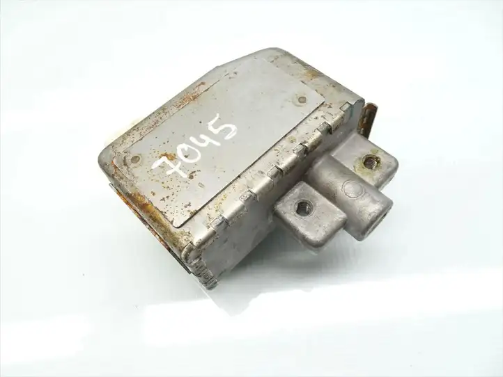 Toyota Corolla Verso E121 (2004 - 2007) 45020-0F-1 Блокиратор руля — фото 1