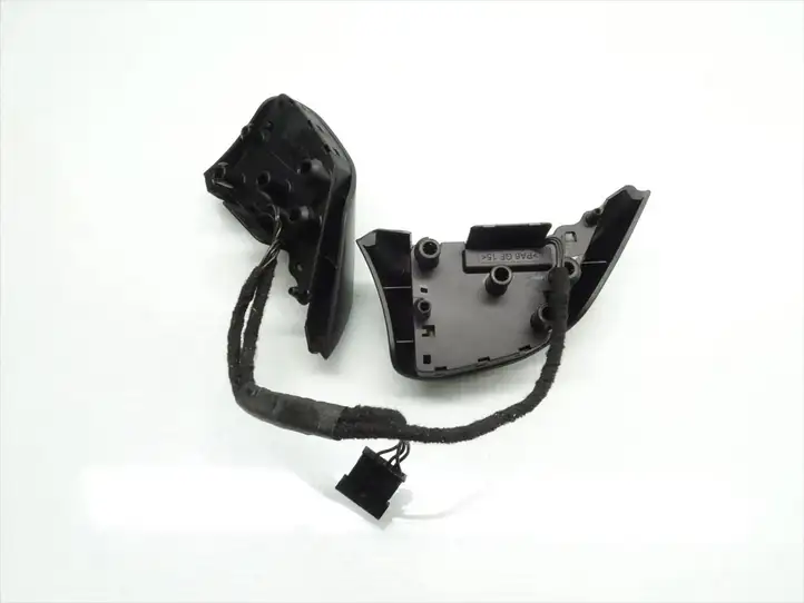 BMW 3 E90 E91 (2005 - 2012) 6764547 Кнопки на рулевом колесе — фото 2