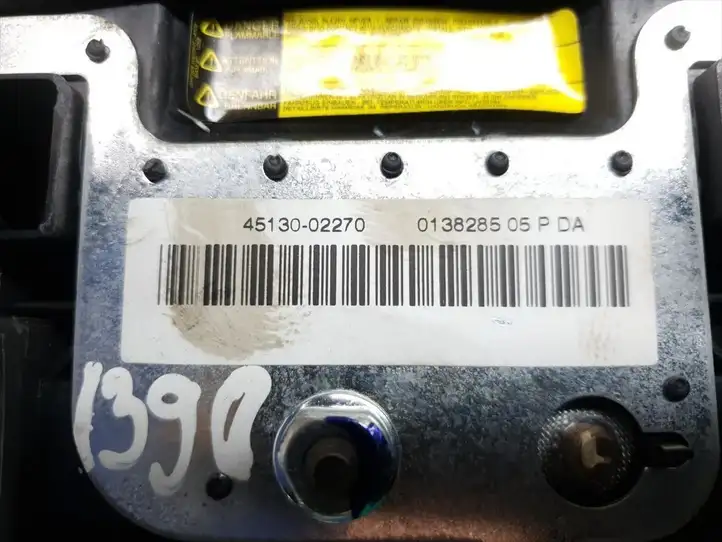 Toyota Corolla E120 E130 (2004 - 2007) 45130-02270 Подушка безопасности руля — фото 4