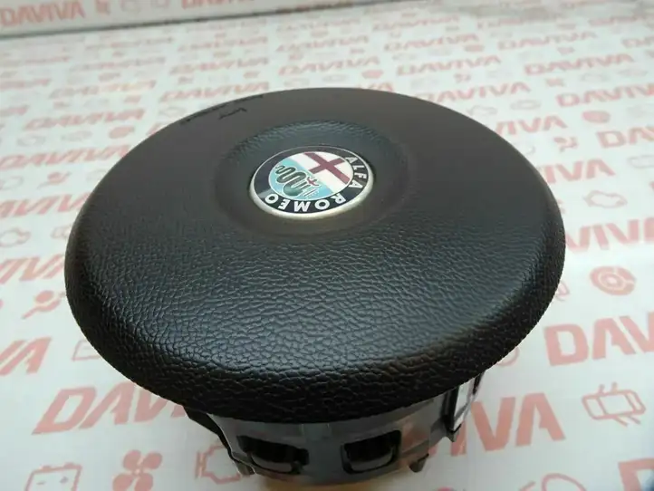 Alfa Romeo 159 (2005 - 2011) 156061211 Подушка безопасности руля — фото 3