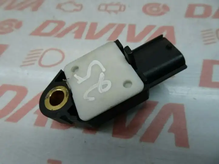 Toyota Avensis T250 (2006 - 2009) 89833-05020 Датчик удара SRS — фото 3