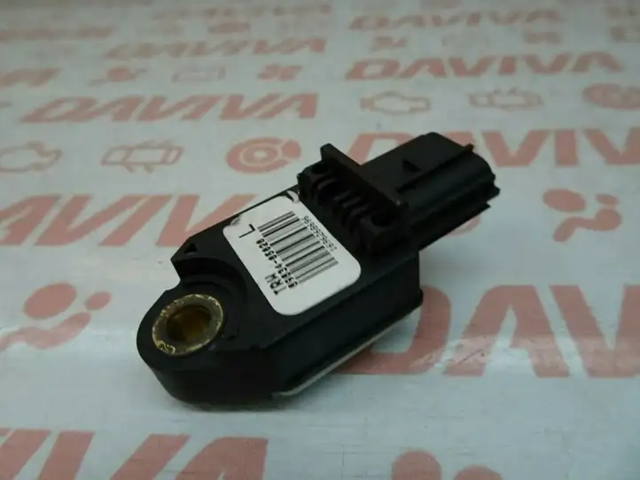 Toyota Avensis T250 (2006 - 2009) 89834-05020 Датчик удара SRS — фото 2
