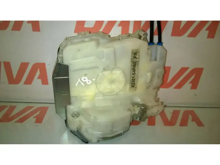 Suzuki Grand Vitara II (2008 - 2012) 82301-54PA0 Замок задней двери — фото 2