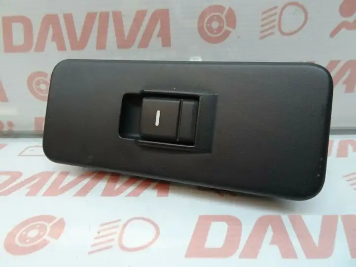 Land Rover Discovery 3 - LR3 (2004 - 2009) 080516-1 Блок кнопок стеклоподъемников — фото 1
