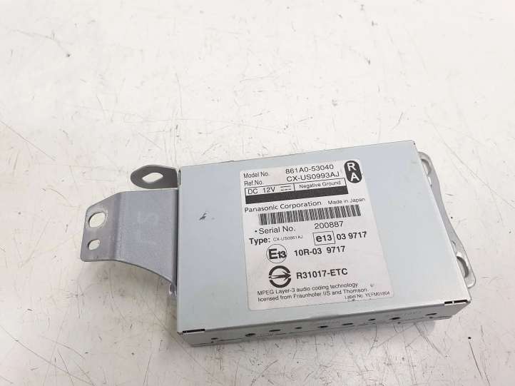 Lexus IS 220 (2005 - 2010)  861A053040 Блок управления USB