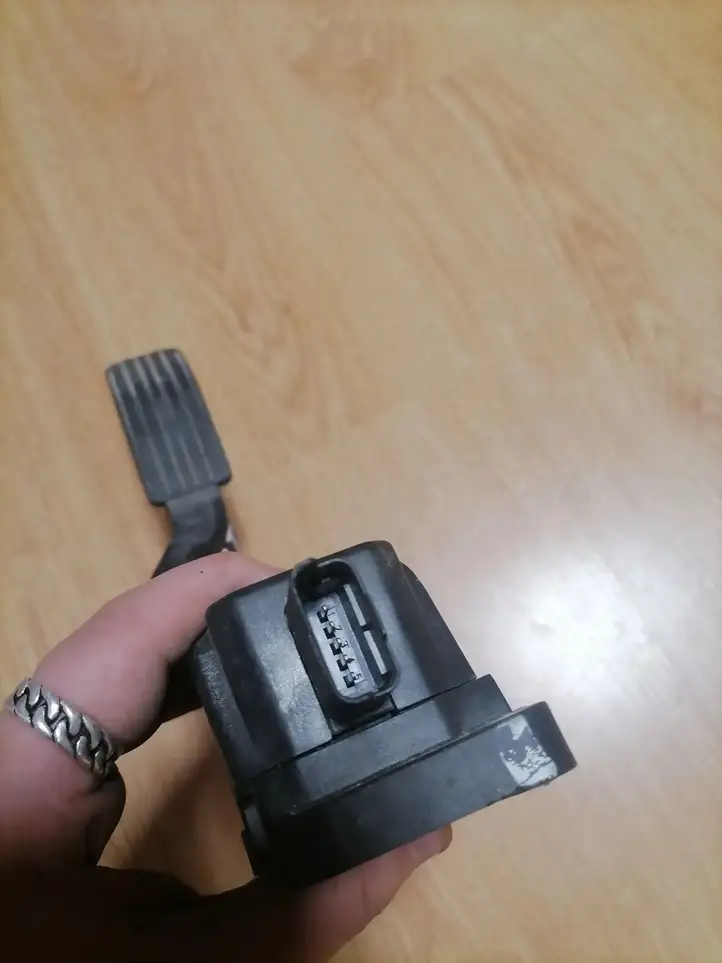 Citroen C2 (2003 - 2008) 0280755040 Педаль акселератора — фото 2