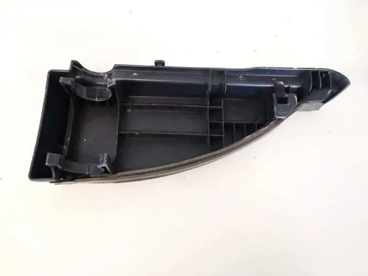Toyota Corolla Verso E121 (2001 - 2004) 6431213010 Прочие детали салона — фото 2