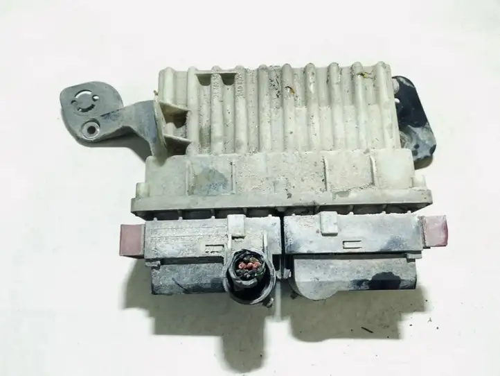 Opel Zafira A (1999 - 2003) 24462346 Реле вентилятора охлаждения — фото 1