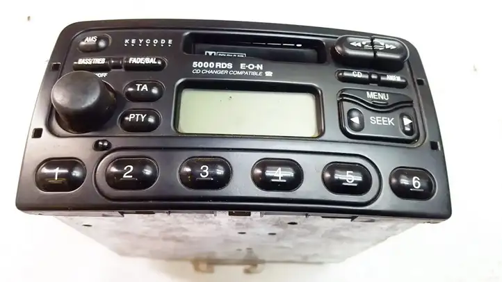 Ford Focus (1998 - 2004) 98ap18k876bb Магнитола / мультимедийная система — фото 1