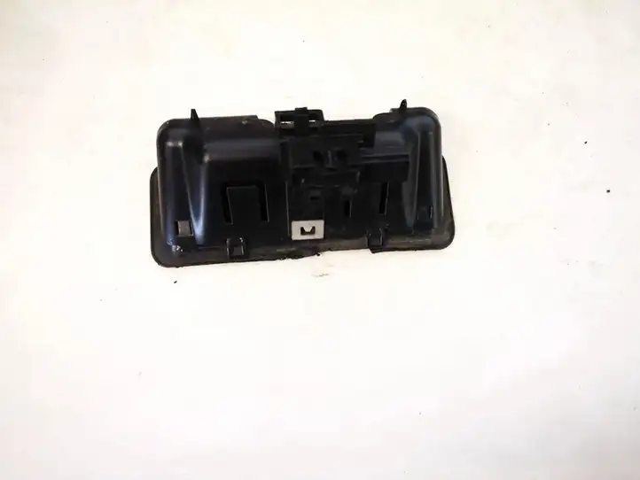 BMW 3 E90 E91 (2005 - 2012) 51247118158 Ручка крышки багажника — фото 3