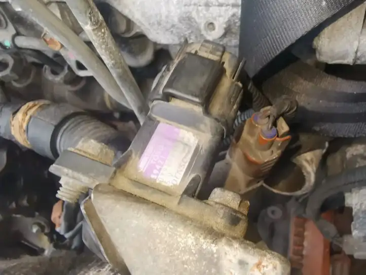 Toyota Corolla Verso E121 (2001 - 2004) 8942120210 Датчик давления воздуха впуска — фото 1