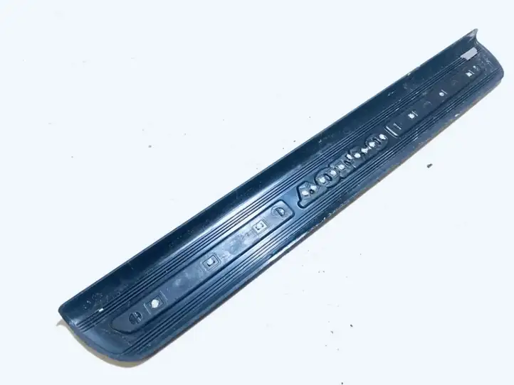 Volvo V50 (2004 - 2008) 08622671 Внутренняя отделка переднего порога — фото 2
