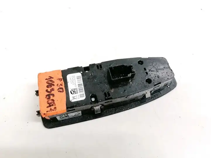 BMW X3 F25 (2010 - 2017) 920811102 Блок кнопок стеклоподъемников — фото 3