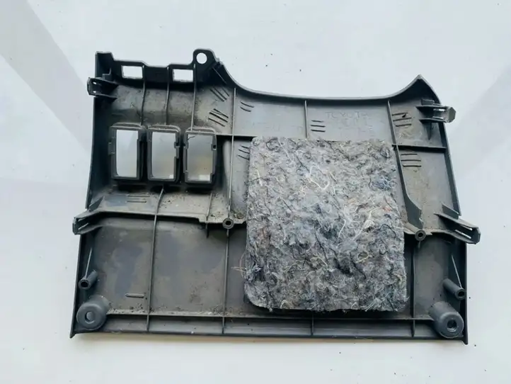 Toyota Avensis Verso (2001 - 2004) 5543344020 Прочие детали салона — фото 2