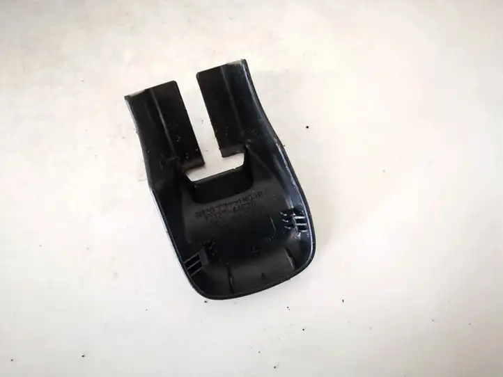 Toyota Avensis Verso (2001 - 2004) 7212744020 Прочие детали салона — фото 3