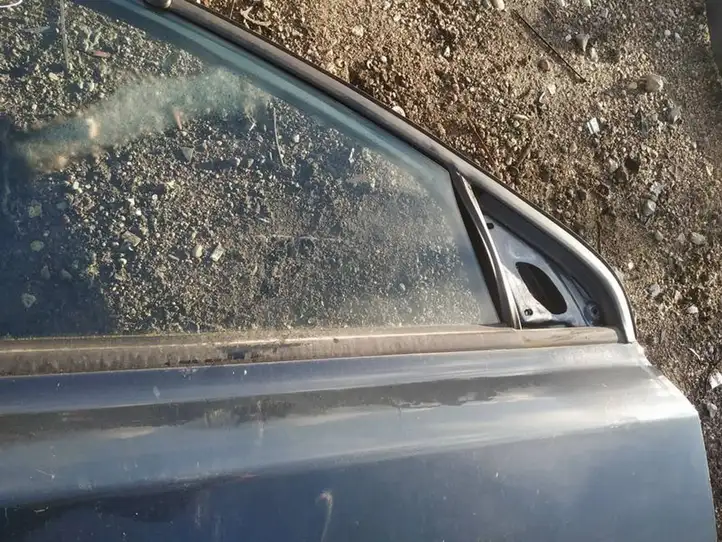 Fiat Stilo (2001 - 2010) Накладка стекла передней двери — фото 3