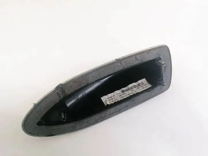 Honda CR-V (2006 - 2009) 39897579 Крышка GPS-антенны — фото 2