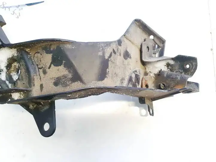 Renault Scenic II - Grand scenic II (2003 - 2006) 8200156750 Кронштейн заднего бампера — фото 2