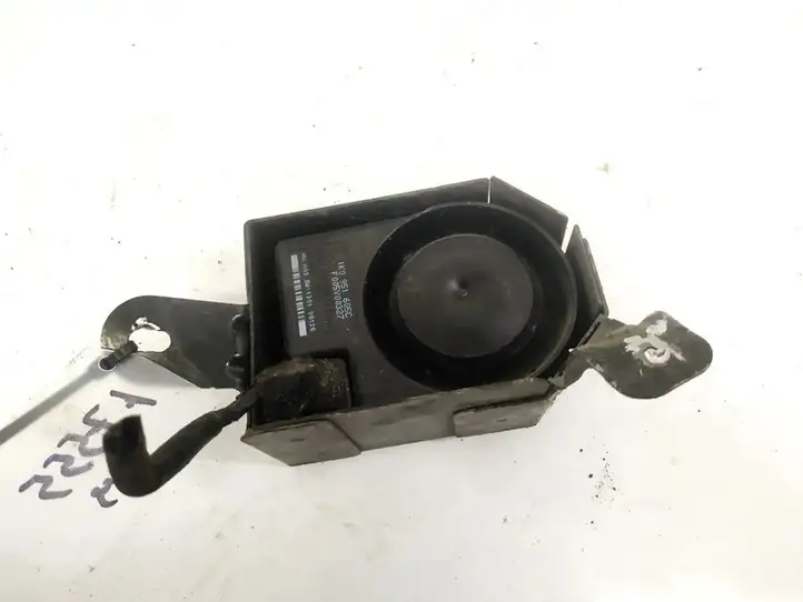 Skoda Octavia Mk2 (1Z) (2004 - 2013) 1K0951605C Сирена сигнализации — фото 1