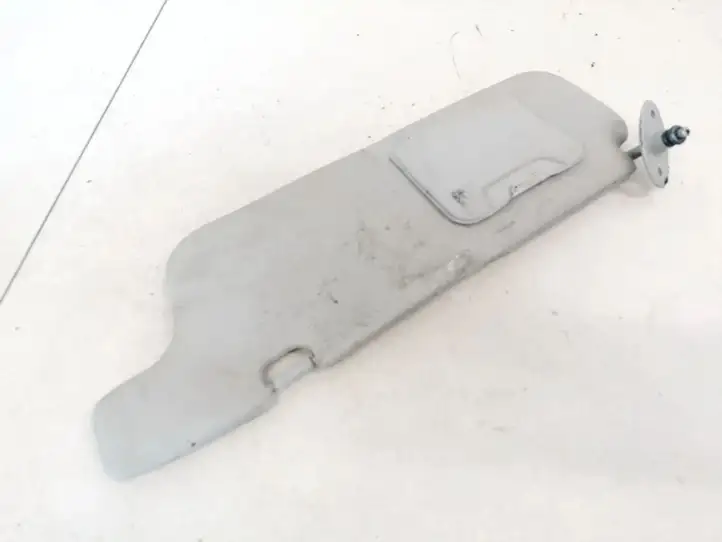 Toyota Yaris (1999 - 2003) Солнцезащитный козырек — фото 1