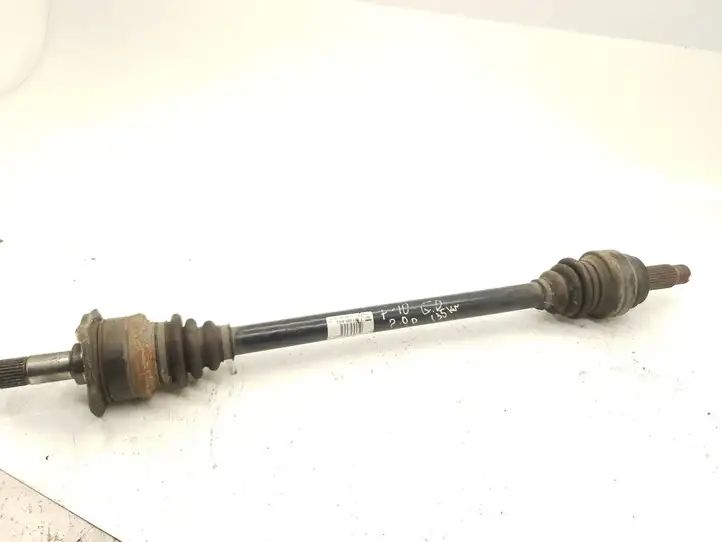 BMW 5 F10 F11 (2009 - 2016)  7581028 Задняя полуось