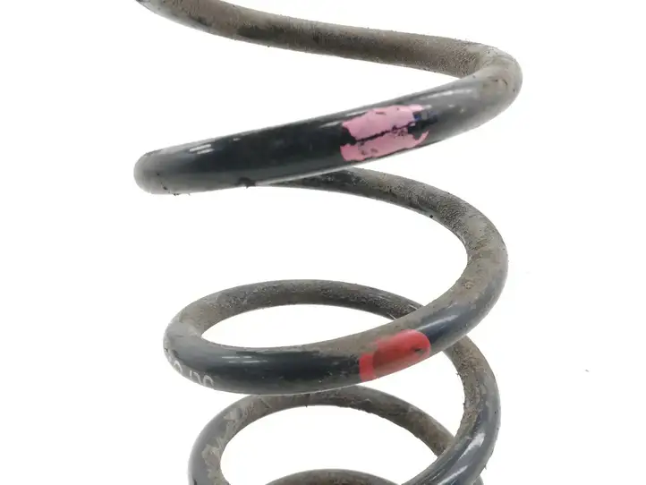 Toyota Verso (2009 - 2012)   Пружина