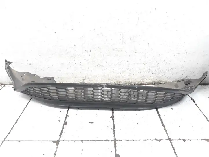 Honda Civic (2006 - 2011) 71102SMGAZZ00 Нижняя часть переднего бампера — фото 1