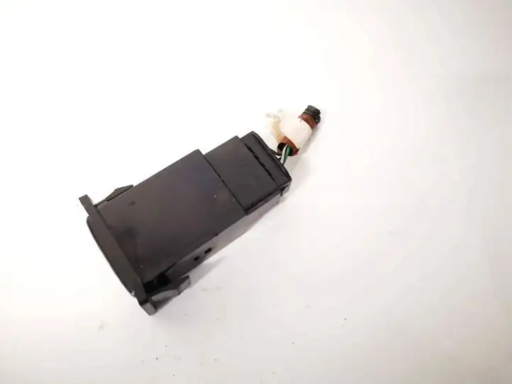 Toyota Avensis T250 (2003 - 2006) tr8801 Кнопка DTC — фото 4