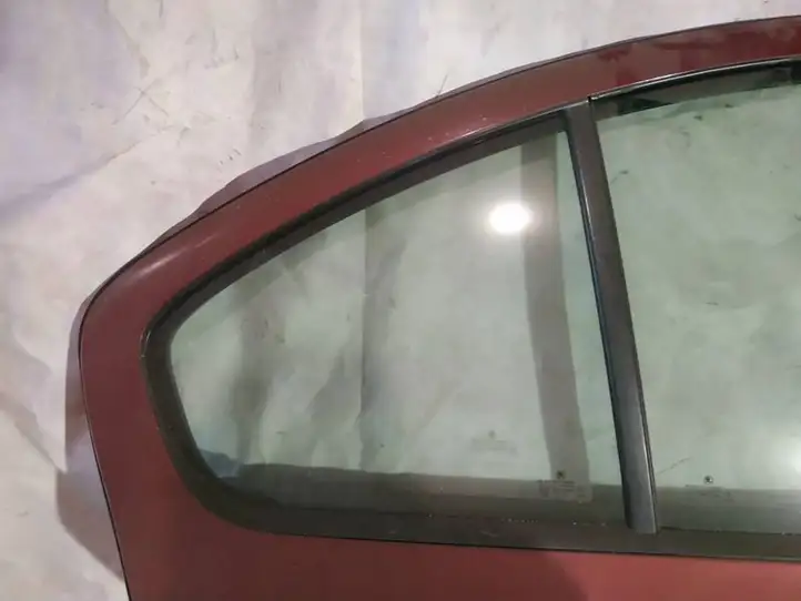 Skoda Octavia Mk2 (1Z) (2004 - 2013) Форточка двери — фото 3