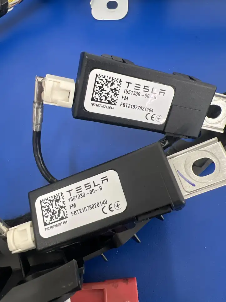 Tesla Model S (2021 - ) Жгут проводов крышки багажника — фото 8
