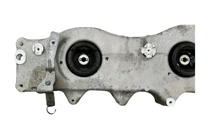 Volkswagen Up (2011 - ) 12E199173C Кронштейн двигателя — фото 7