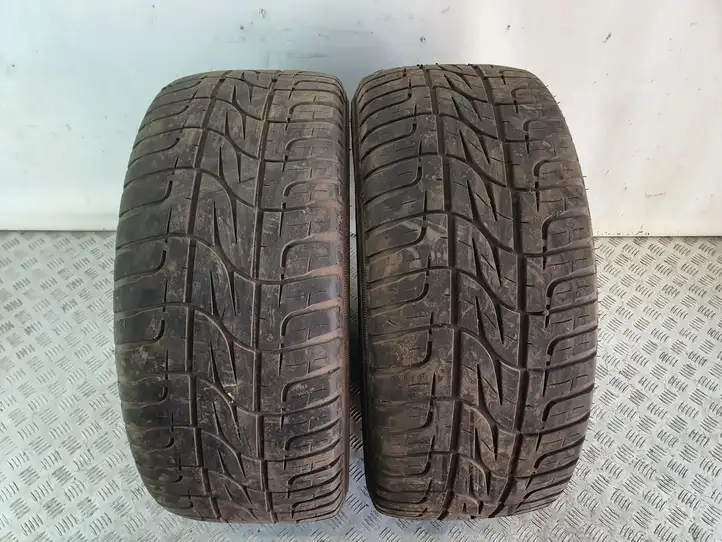 Toyota Land Cruiser (J100) (1998 - 2007) PIRELLI Летняя шина R18 — фото 1