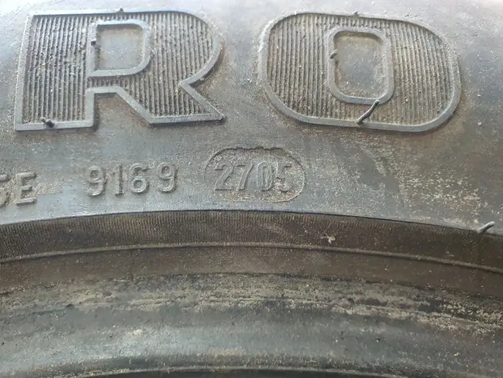 Toyota Land Cruiser (J100) (1998 - 2007) PIRELLI Летняя шина R18 — фото 10