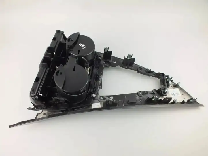 BMW M6 F06/F12/F13 (2012 - 2018) 8052364 Другая деталь консоли (туннеля) — фото 12