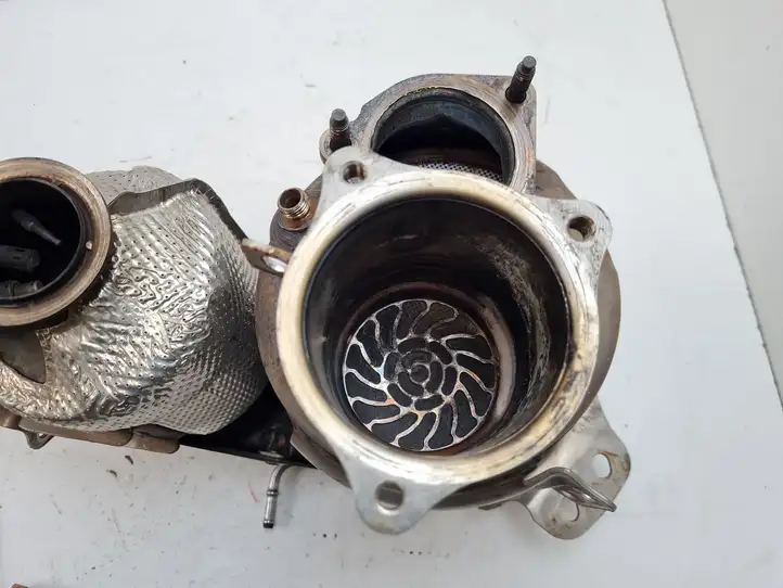 Audi A4 S4 B9 (2015 - 2019) 04L131670S Катализатор / DPF / FAP — фото 7