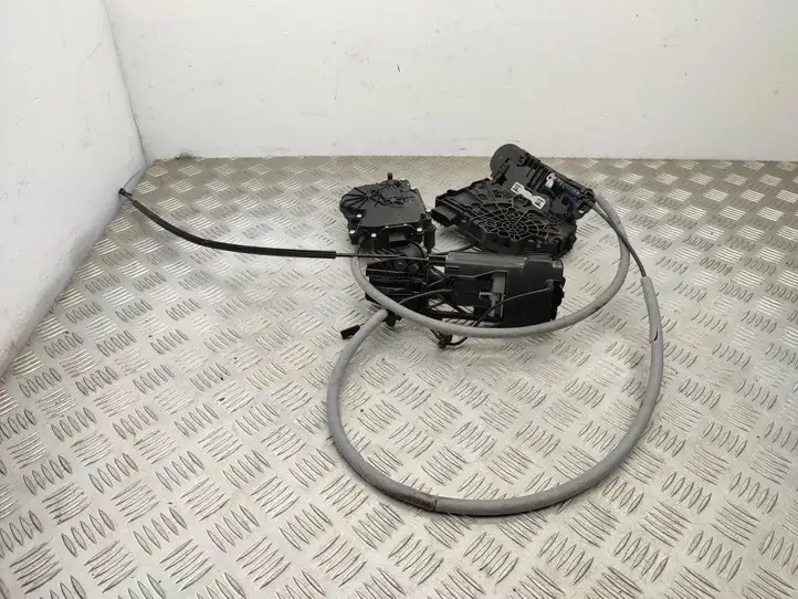 Volkswagen Sharan (2015 - ) 7N0839015M Замок раздвижной двери — фото 8