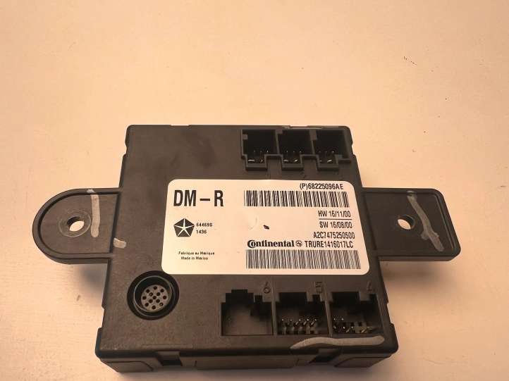 68225096AE Chrysler Pacifica Šoninių slankiojančių durų ECU modulis