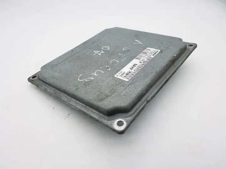 Ford Focus (2008 - 2011) 4M5112A650HF Блок управления двигателем (ECU) — фото 2