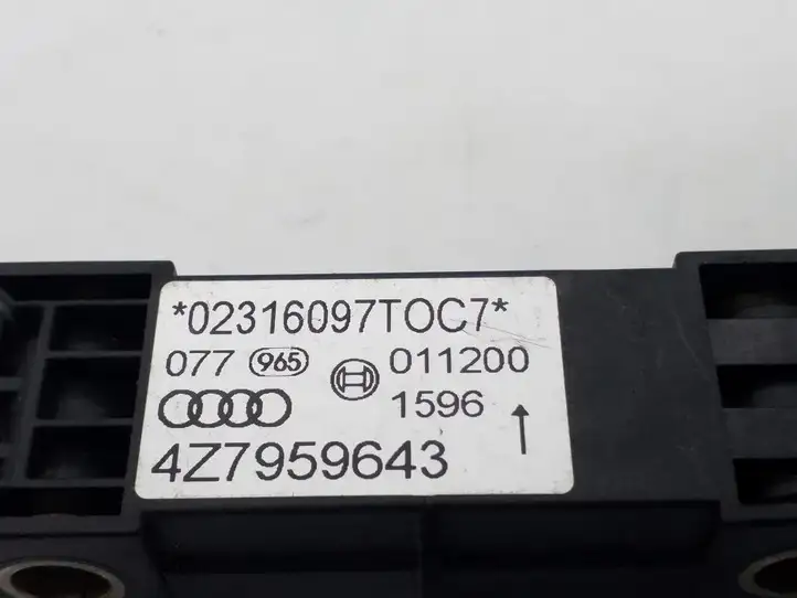 Audi A6 Allroad C5 (2000 - 2006) 4Z7959643 Датчик удара SRS — фото 3