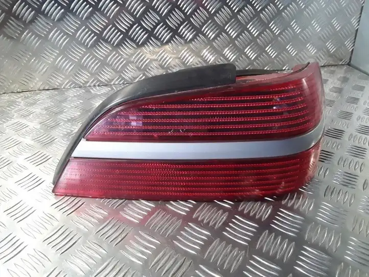 Peugeot 406 (1999 - 2006) 9630364777 Задний фонарь в кузове — фото 1