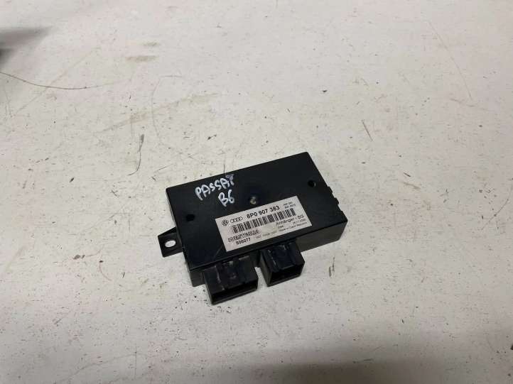 Volkswagen PASSAT B6 (2005 - 2010)  8P0907383 Блок управления крюка для прицепа