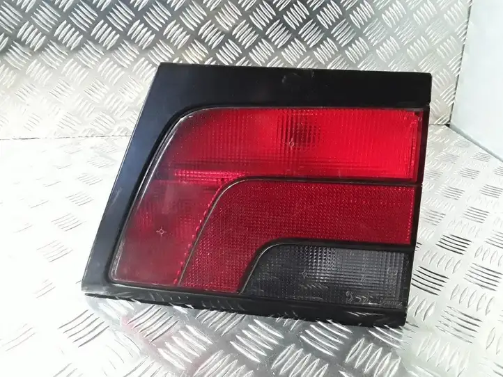 Peugeot 806 (1999 - 2002) 45102 Задний фонарь в крышке багажника — фото 1